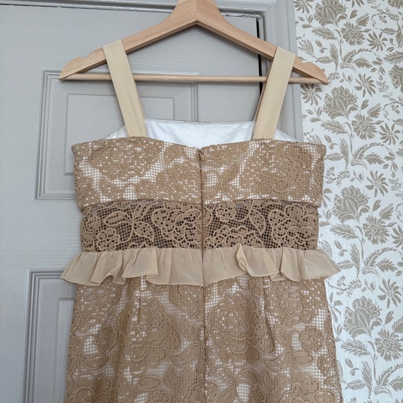 Jay Godfrey Nude Lace Ruffle Midi Dress | Size 4 | Wedding Guest or Formal  - mordernwear.com